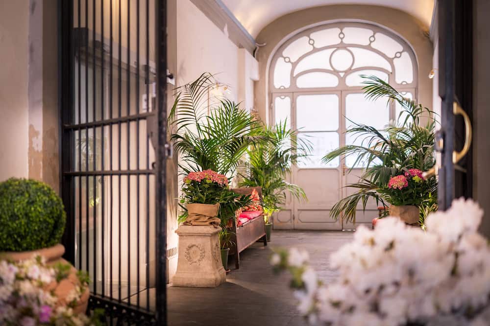 ホテル トッレ グエルファ パラッゾ アッチャイウオリ 写真