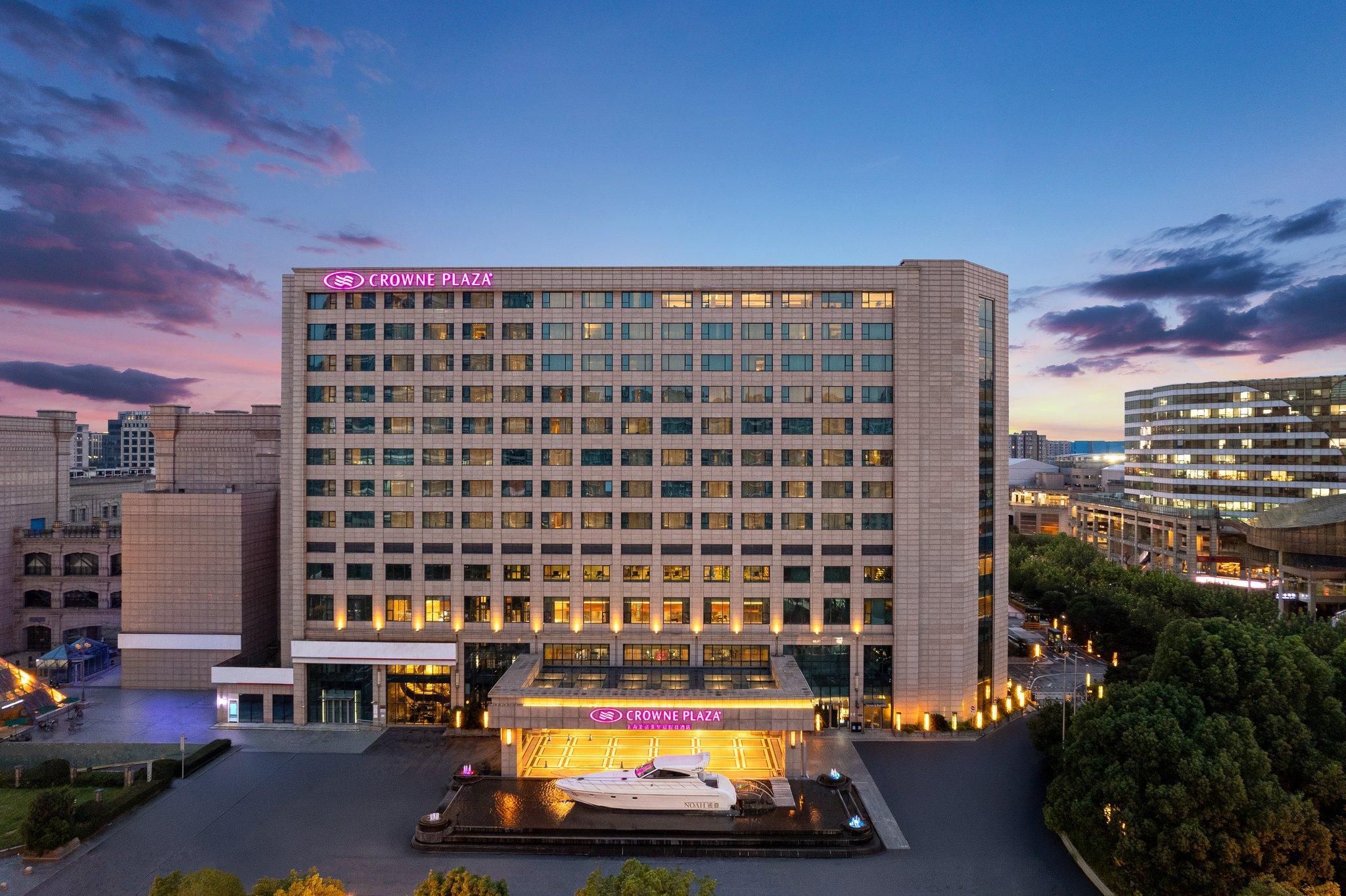 クラウンプラザ シャンハイ ノア スクエア バイ IHG 写真