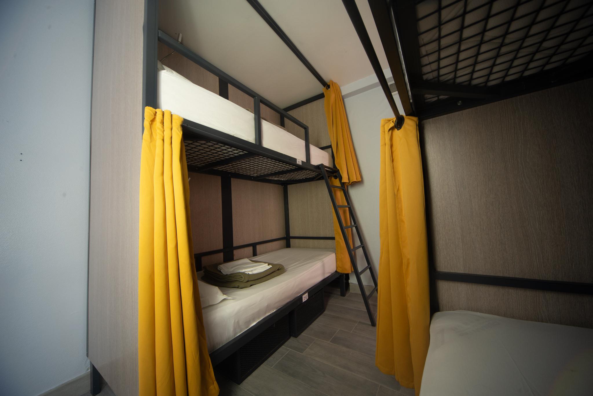 シティ イン パリ 写真