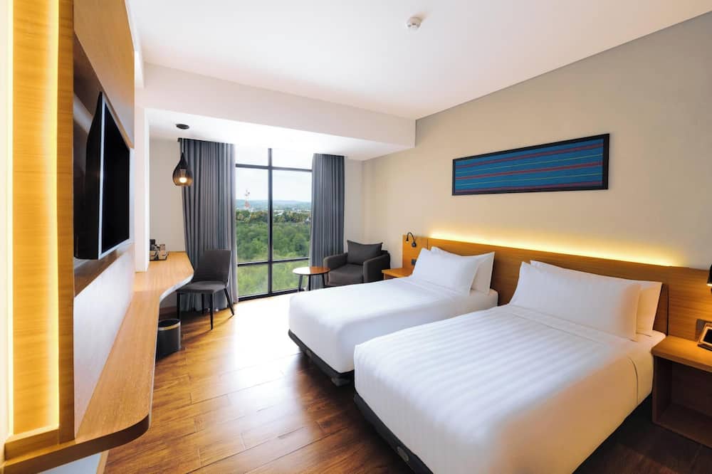 ハーパー クパン バイ アストン 写真