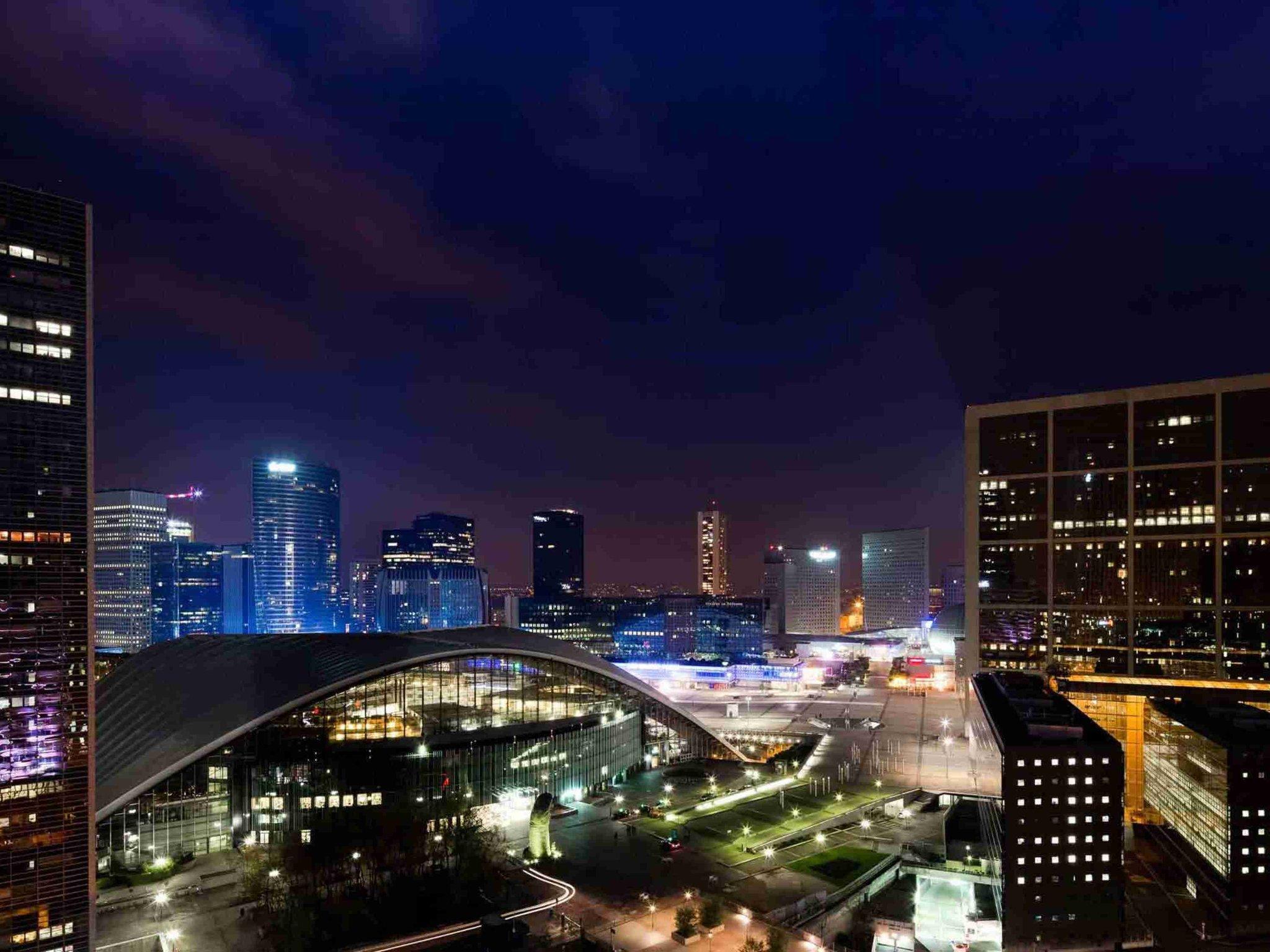 プルマン パリ ラ デフェンス ホテル 写真