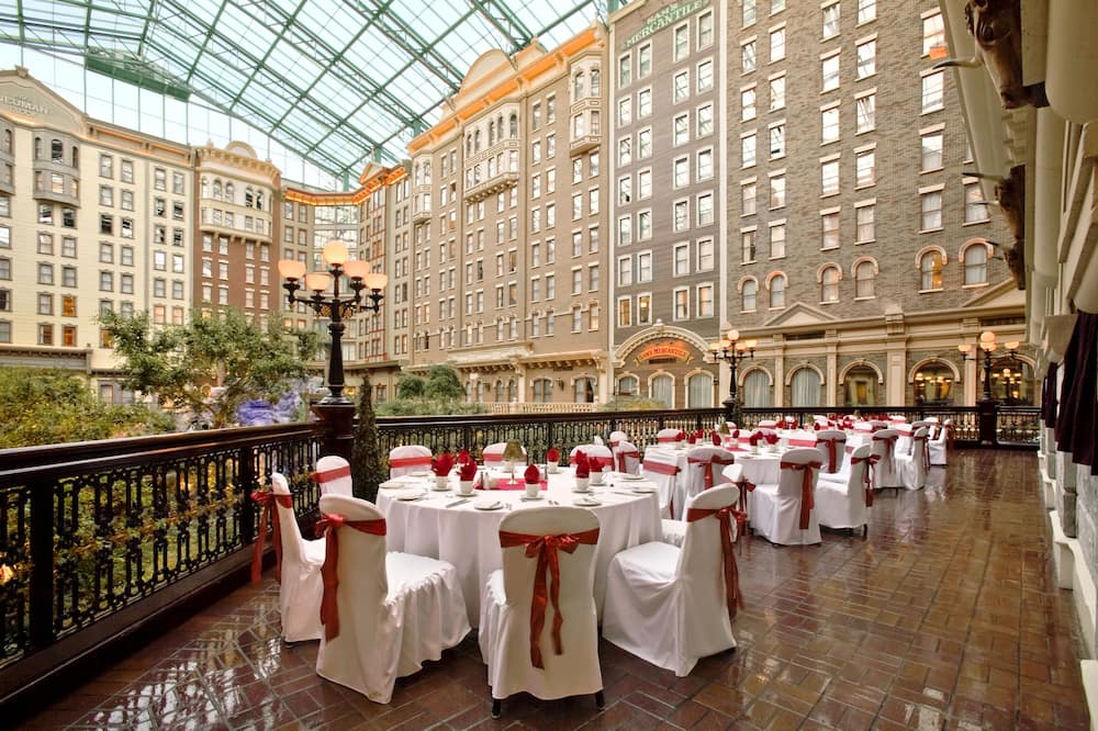 サムズ タウン ホテル アンド ギャンブリング ホール 写真