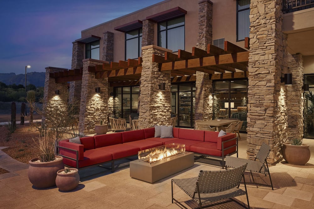 The Eddy Hotel Tucson, Tapestry Collection by Hilton 写真