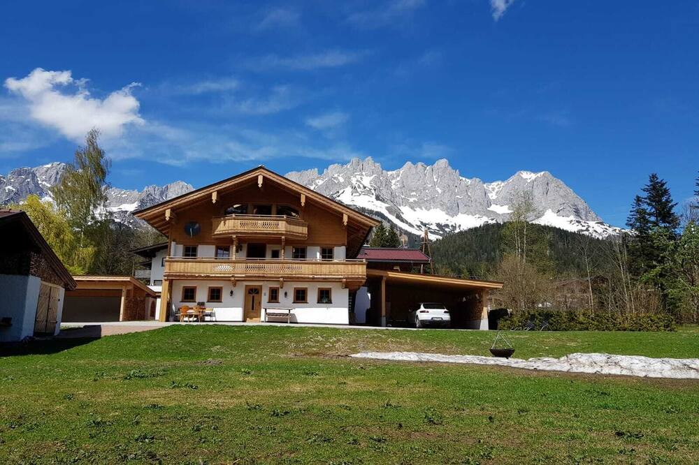 シャレー ベル ワイルド 写真