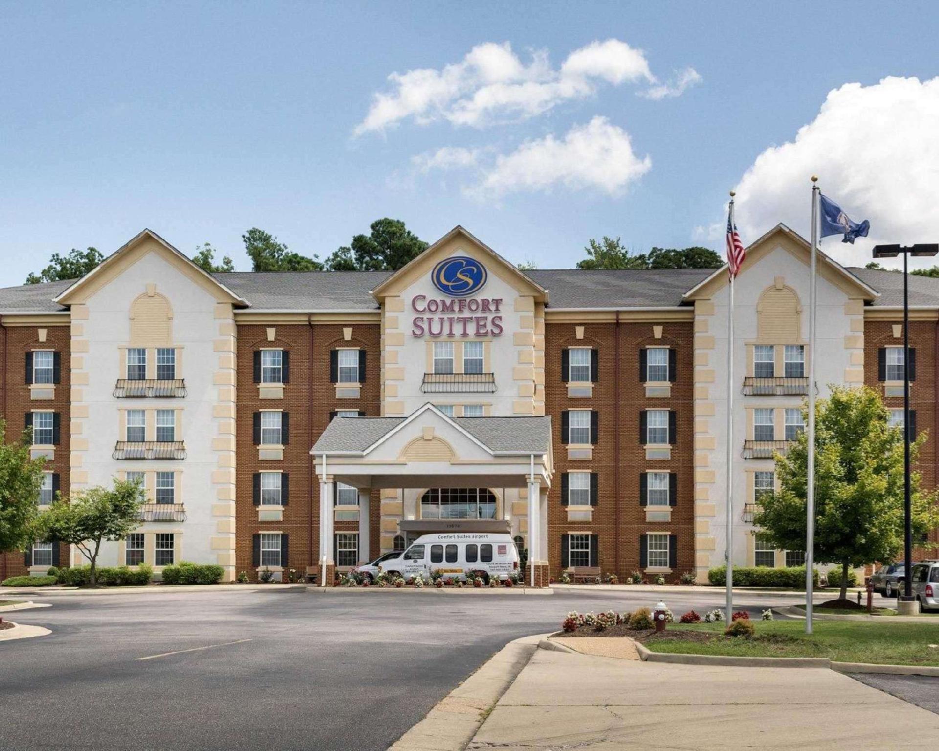 コンフォート スイーツ エアポート 写真