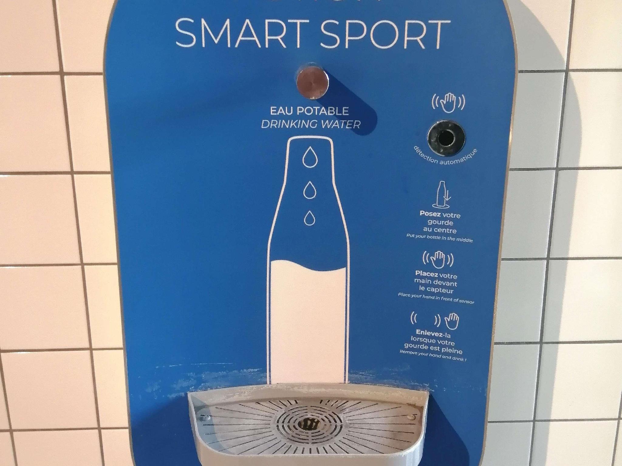 イビス バジェット トゥール スュッド 写真