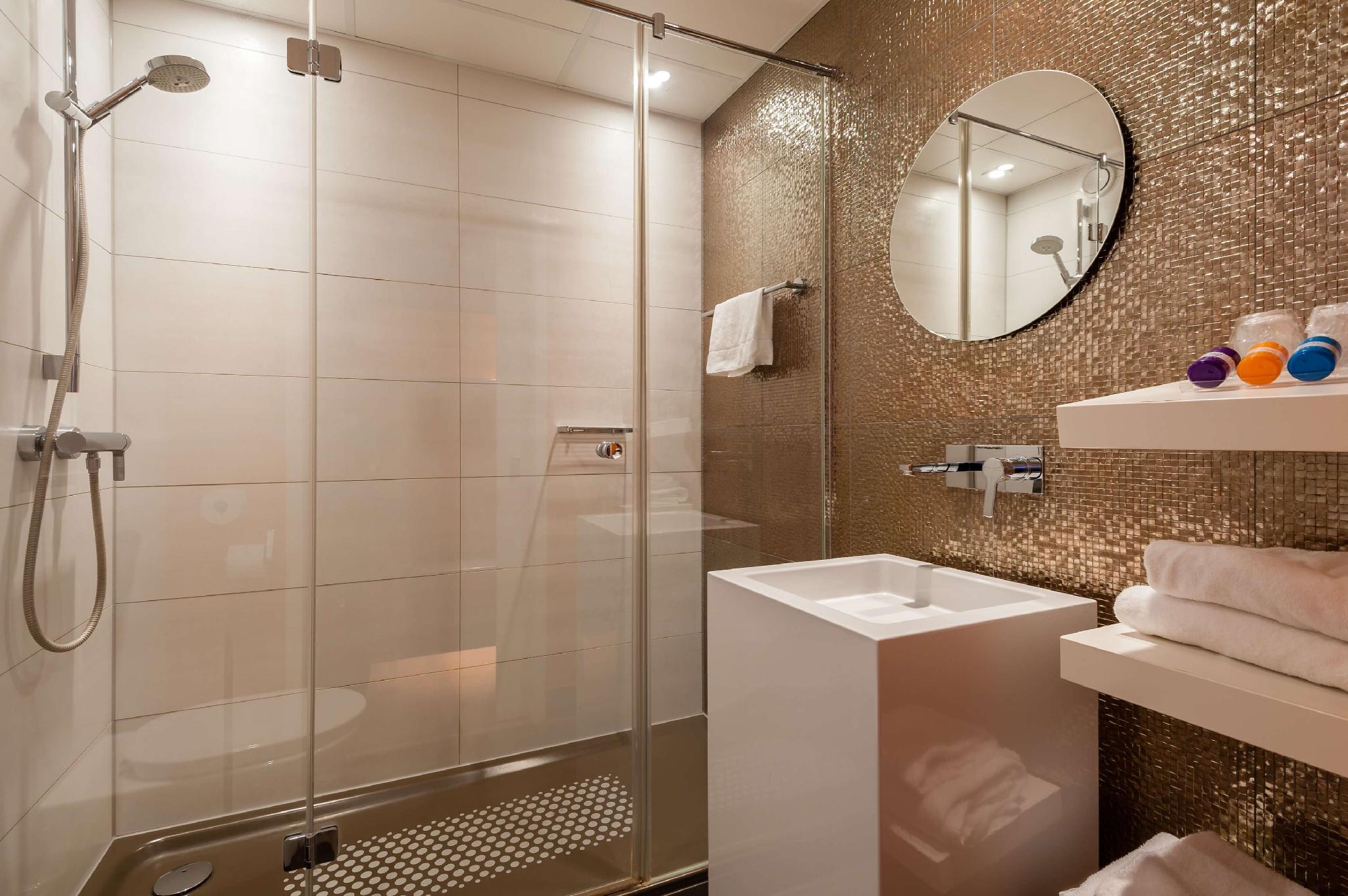 アムラス エアポート オテル ロッテルダム 写真