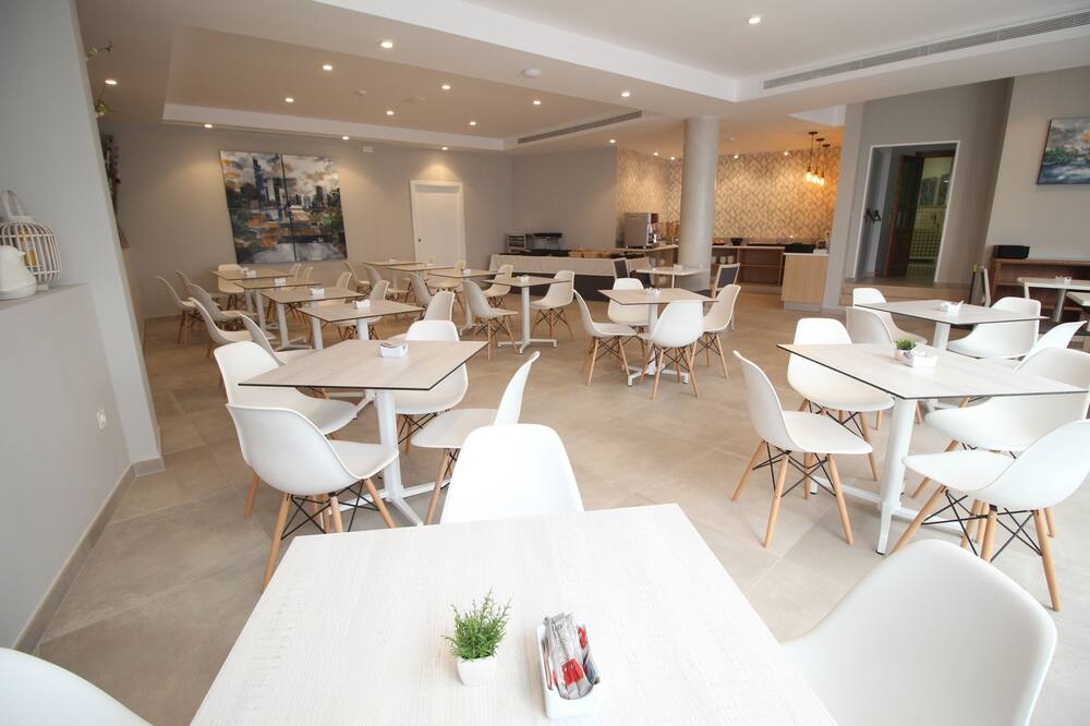 ホテル プエルト デル マール 写真