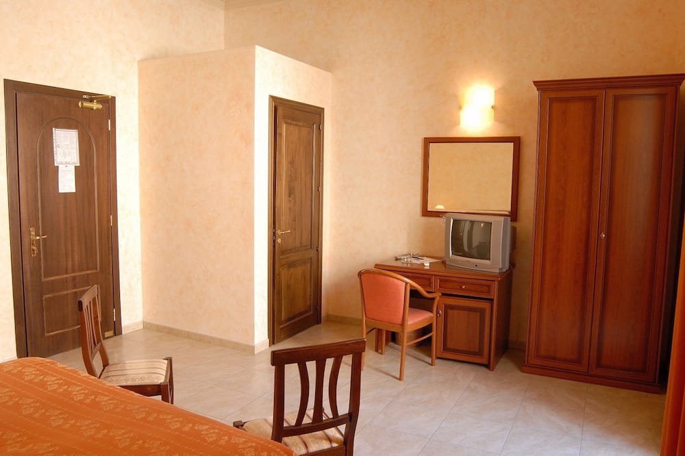 ホテル グレスィ 写真