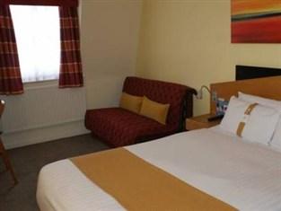 ホリデイ イン エクスプレス ロンドン ヴィクトリア バイ IHG 写真