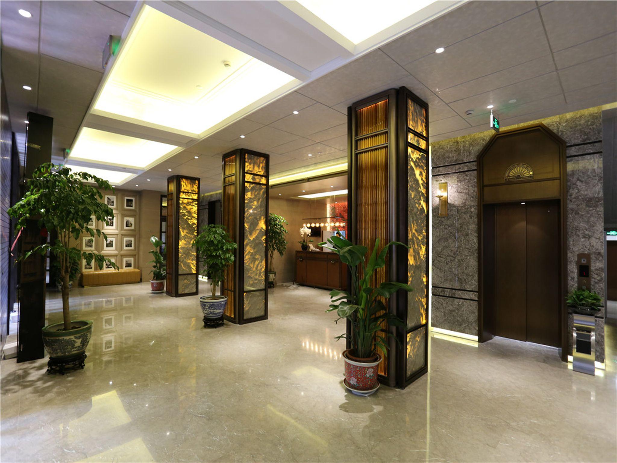 ジンジャン メトロポーロ クラッシック シャンハイ ナンジンロード イースト 写真