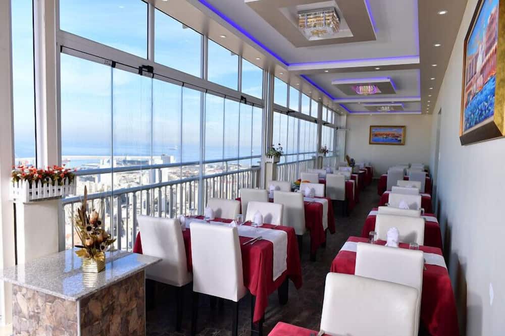 HOTEL IKRAM EL DHAYF 写真