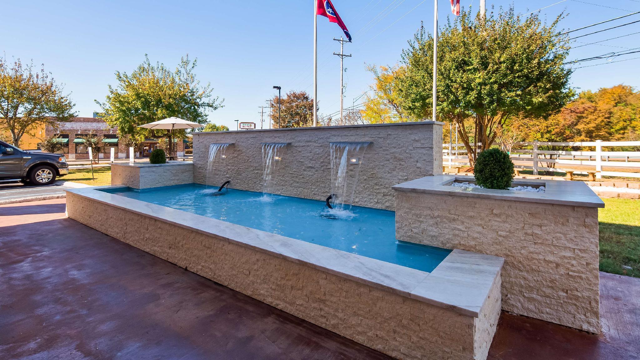 Best Western Plus Galleria Inn & Suites 写真