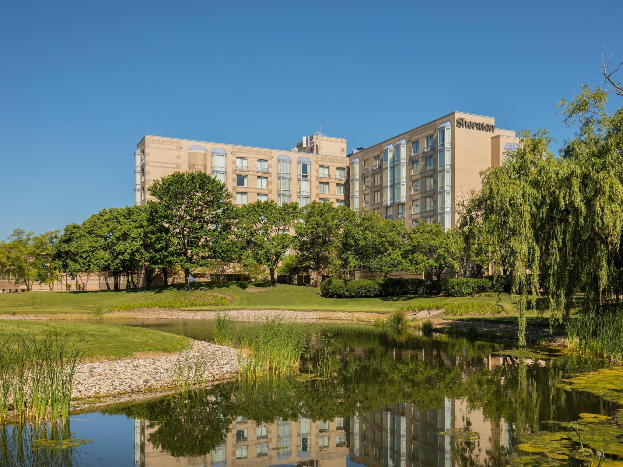 シェラトン スイーツ シカゴ エルク グローブ 写真