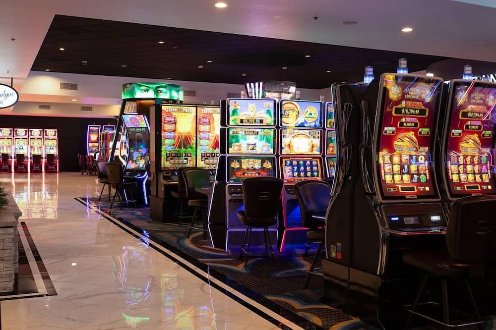 タスカニー スイーツ & カジノ ホテル 写真