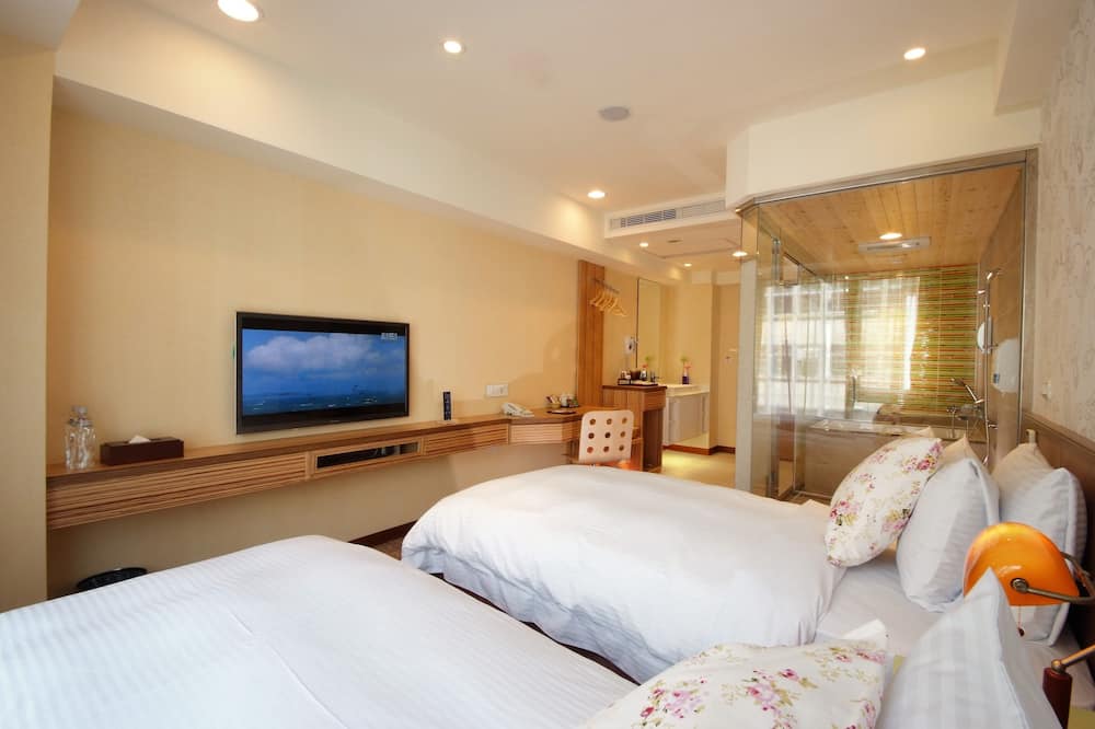 ナガヒロ ホテル 写真