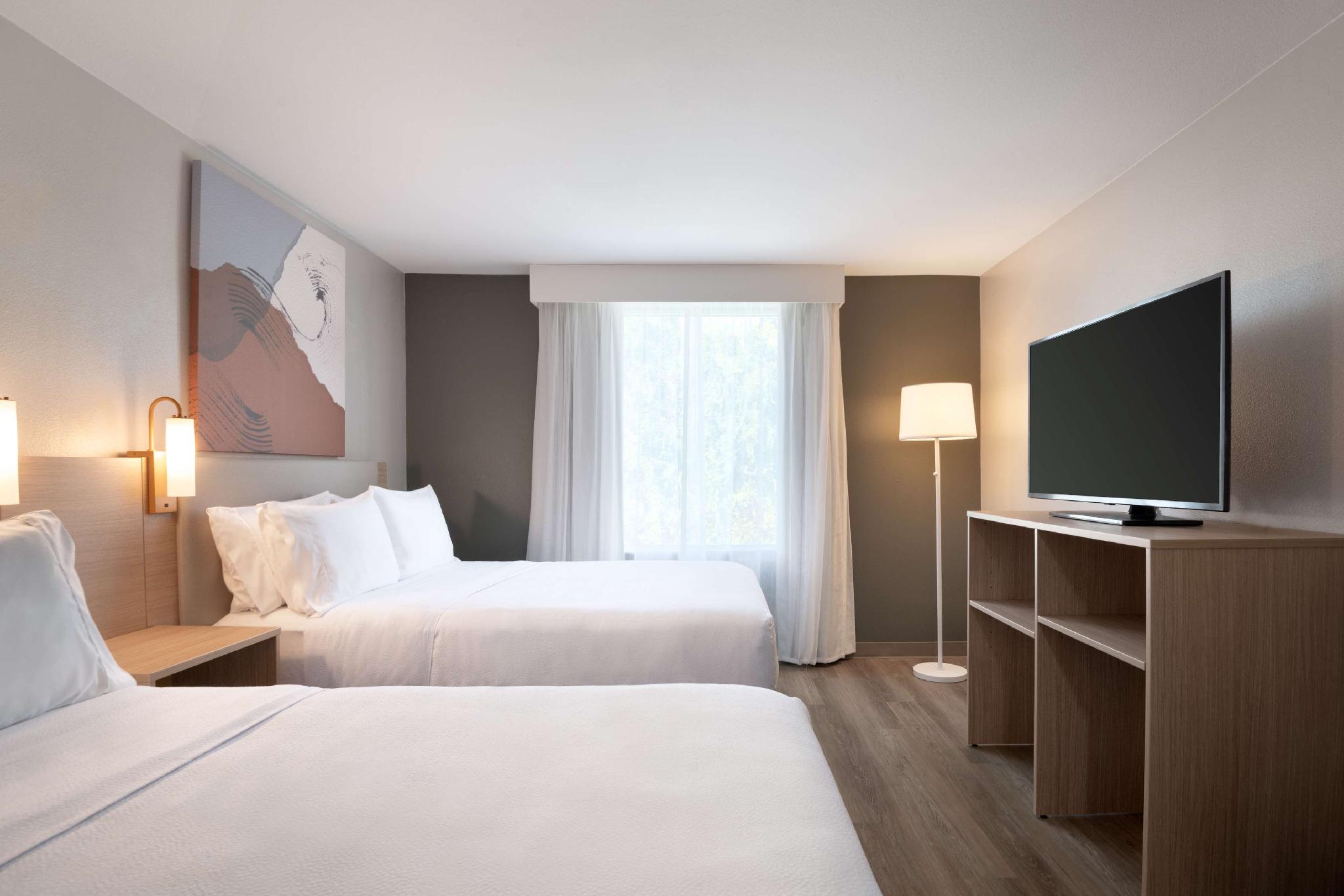 Spark by Hilton Destin 写真