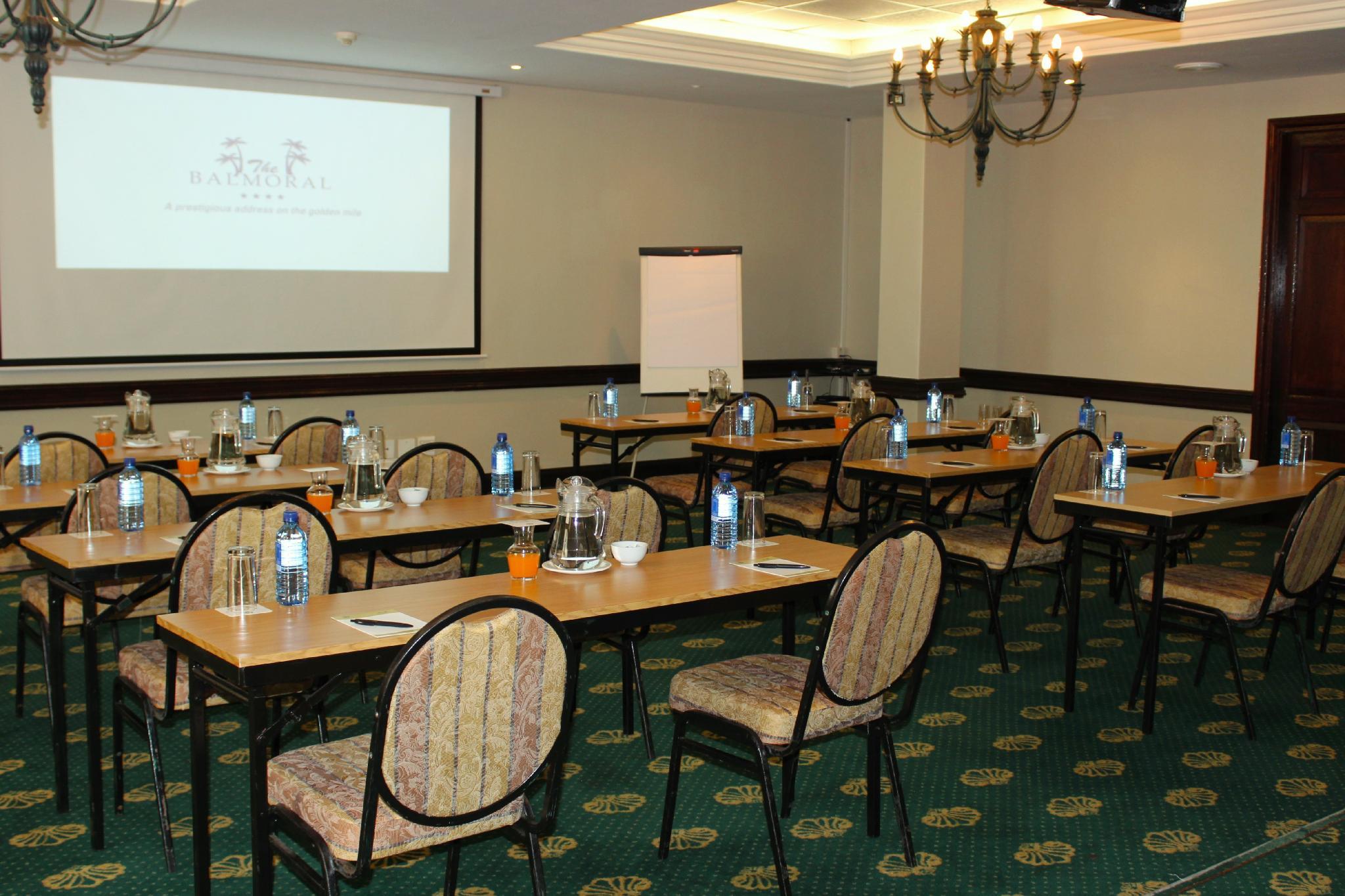 バルモラル ホテル 写真