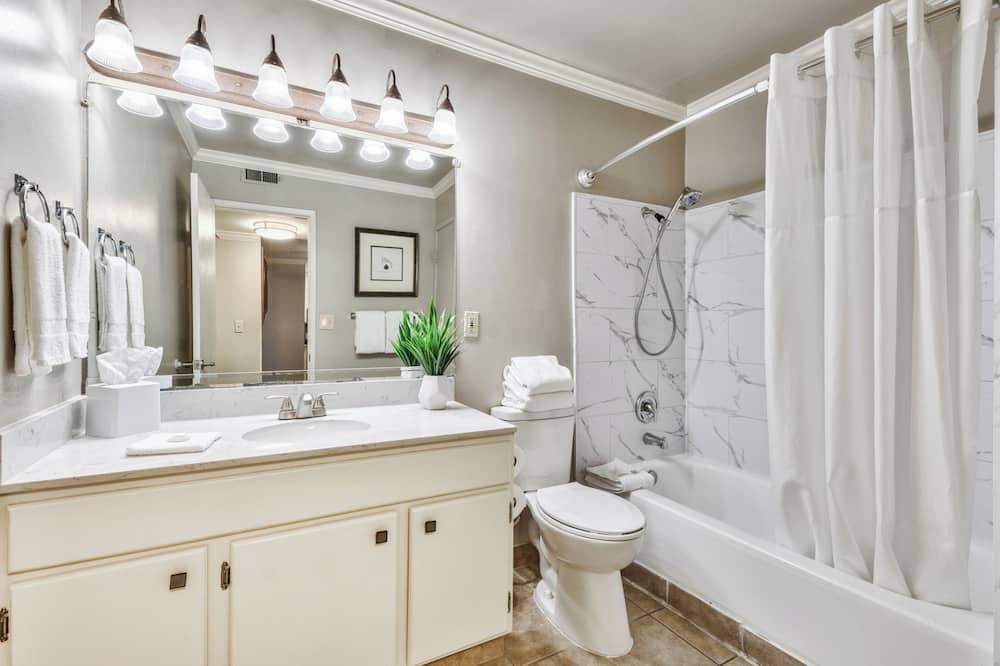 フォレスト スイーツ リゾート 写真