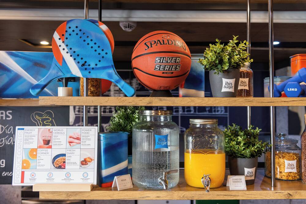 イビス バジェット マドリード カジェ アルカラ 写真