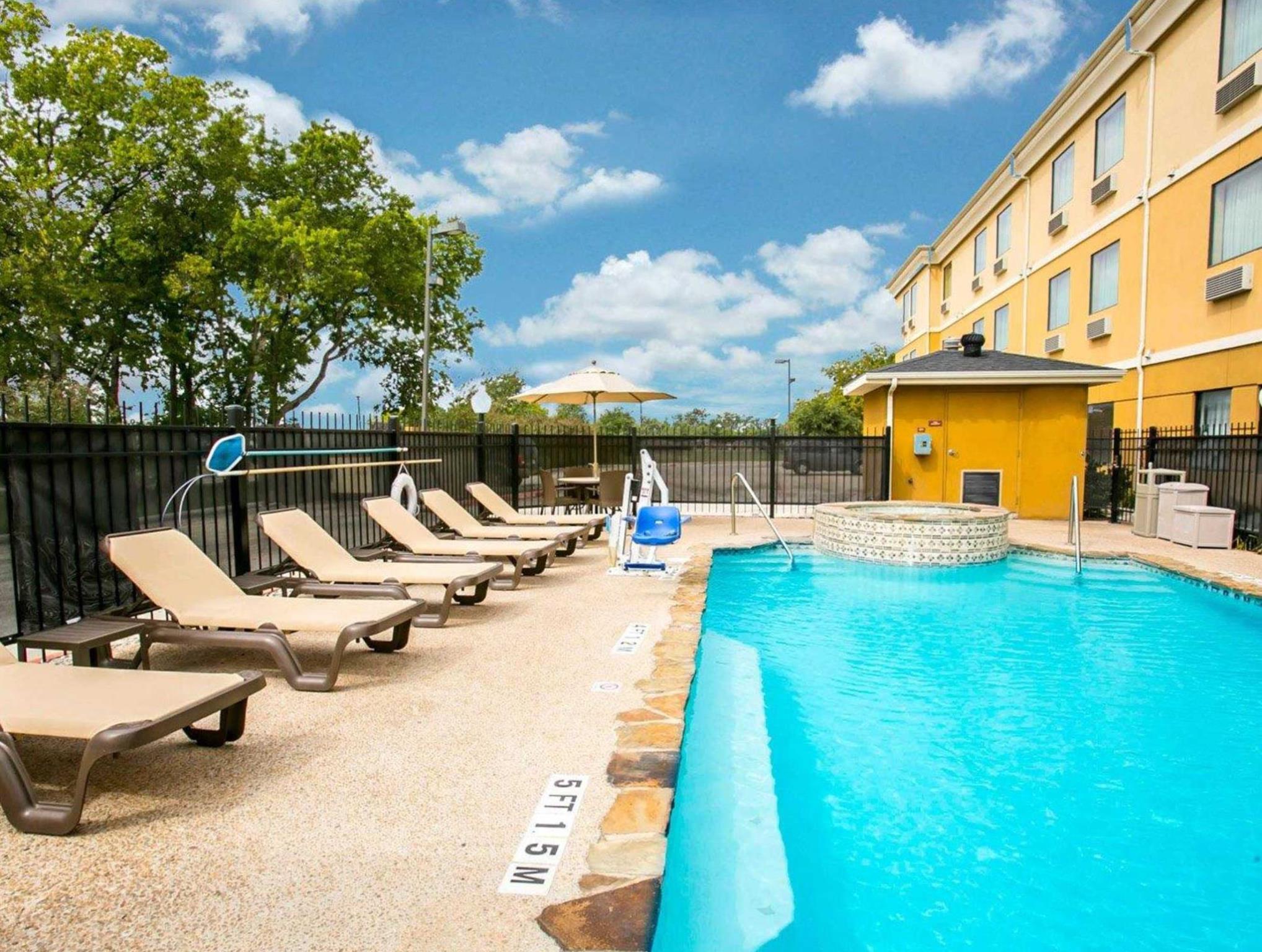 クオリティー・イン & スイーツ・グリーンビル I-65 写真