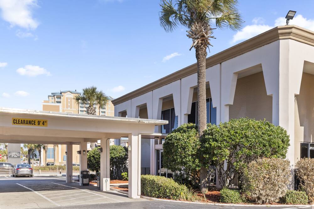 オーシャン クレスト イン アンド スイーツ 写真