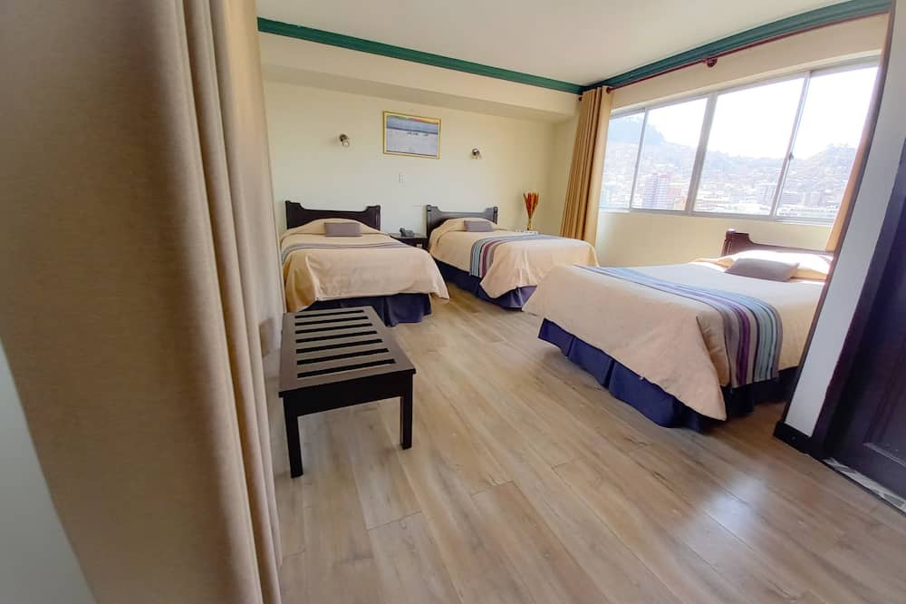 ホテル サガルナガ 写真