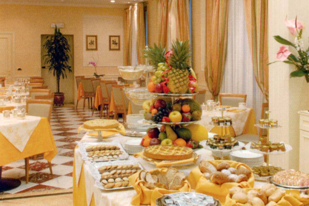 アンドレオラ セントラル ホテル 写真