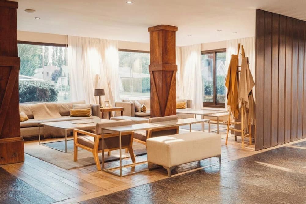 トレメン カラファテ パルケ ホテル 写真