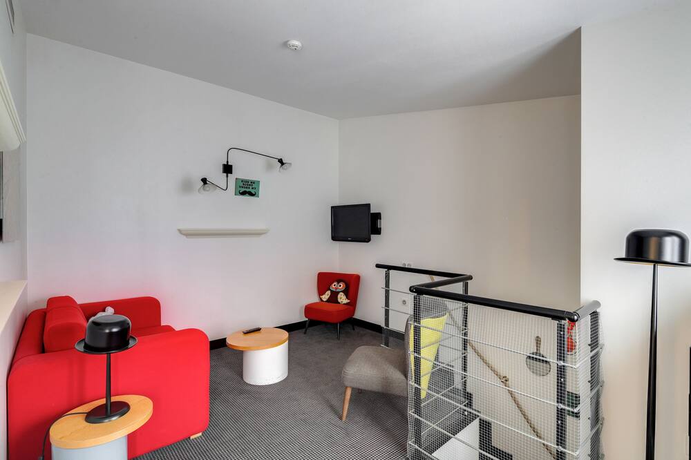 ホテル ジョージ アストテル 写真