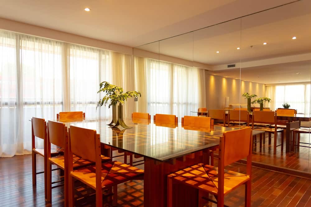 ロイヤル チューリップ ブラジリア アルボラーダ 写真