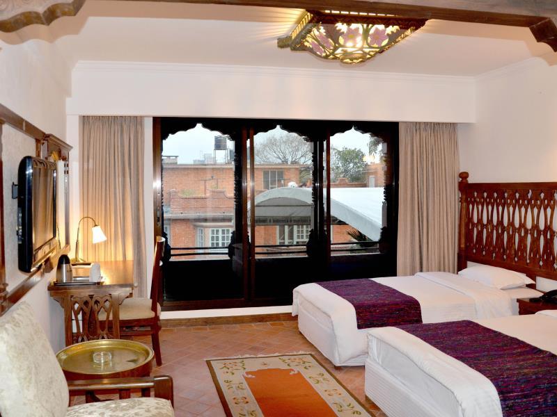 ホテル マナスル 写真