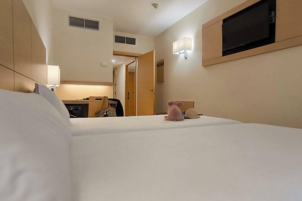 パートナー コンデス デ ハロ ホテル 写真