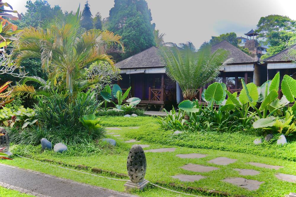Puri Karang Besakih 写真