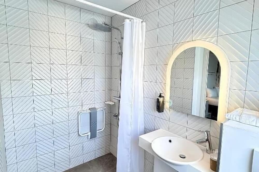 イビス スタイルズ ソー パリ シュッド 写真