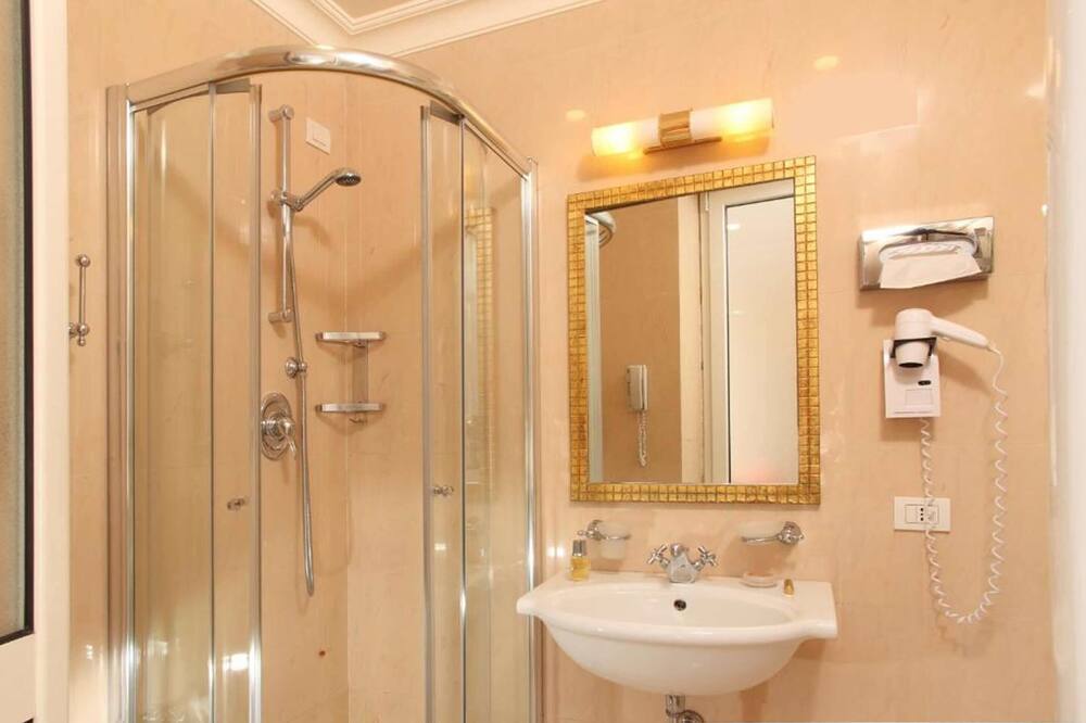 ホテル ヴィッラ グローリ 写真