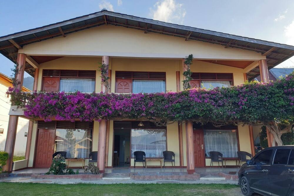 ティエザ ホテル 写真