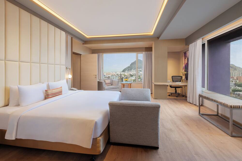 Vivanta Vijayawada, MG Road 写真