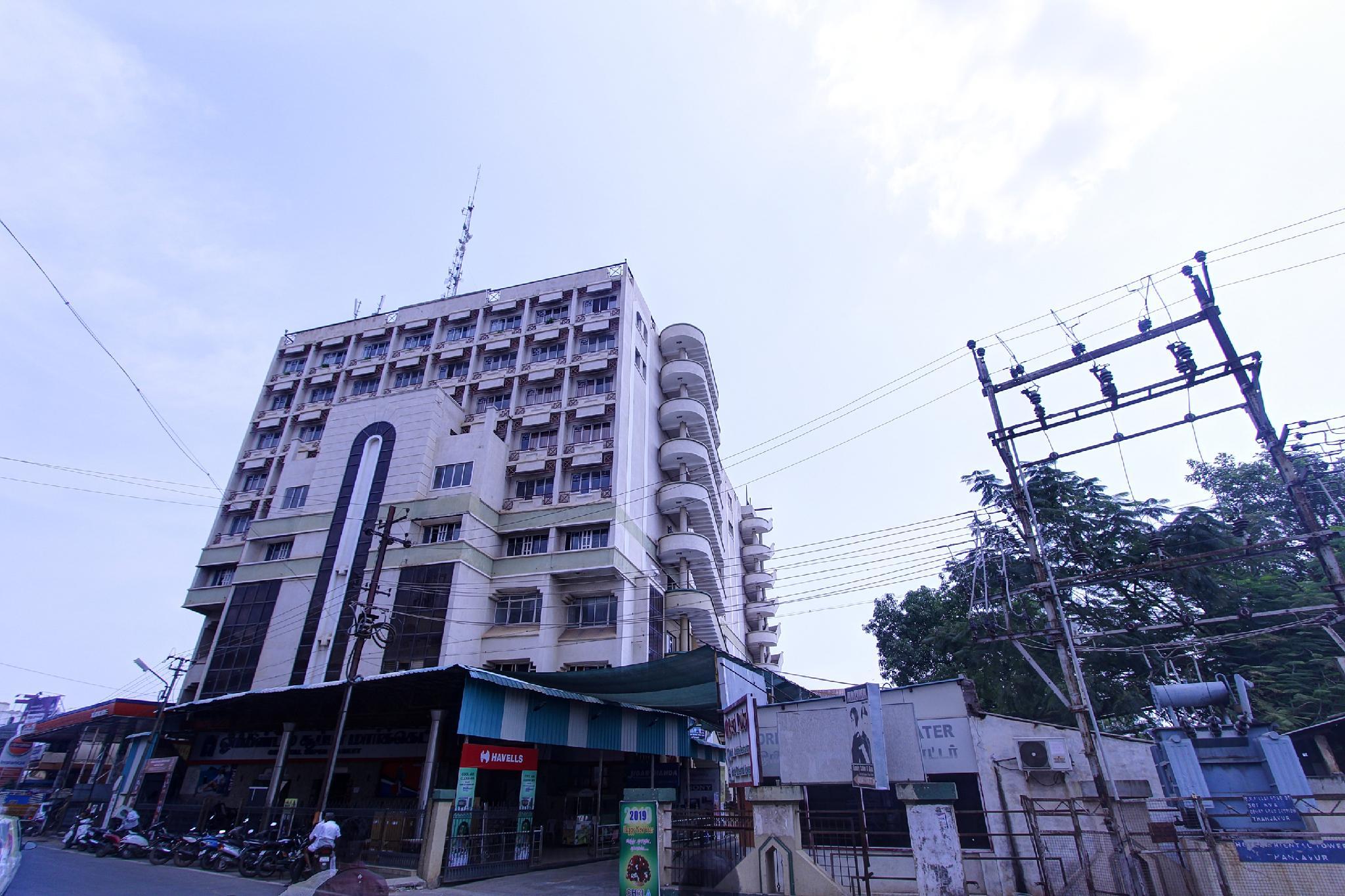 スポット オン 33415 ホテル オリエンタル タワーズ 写真