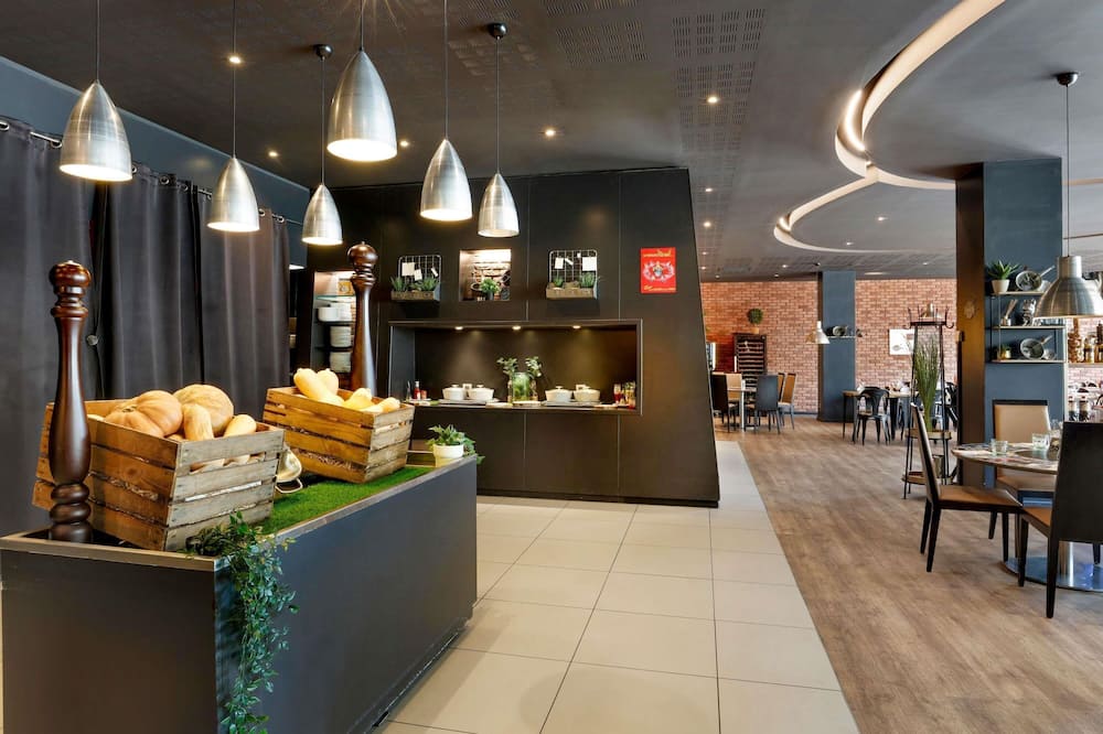 ノボテル パリ エスト ホテル 写真