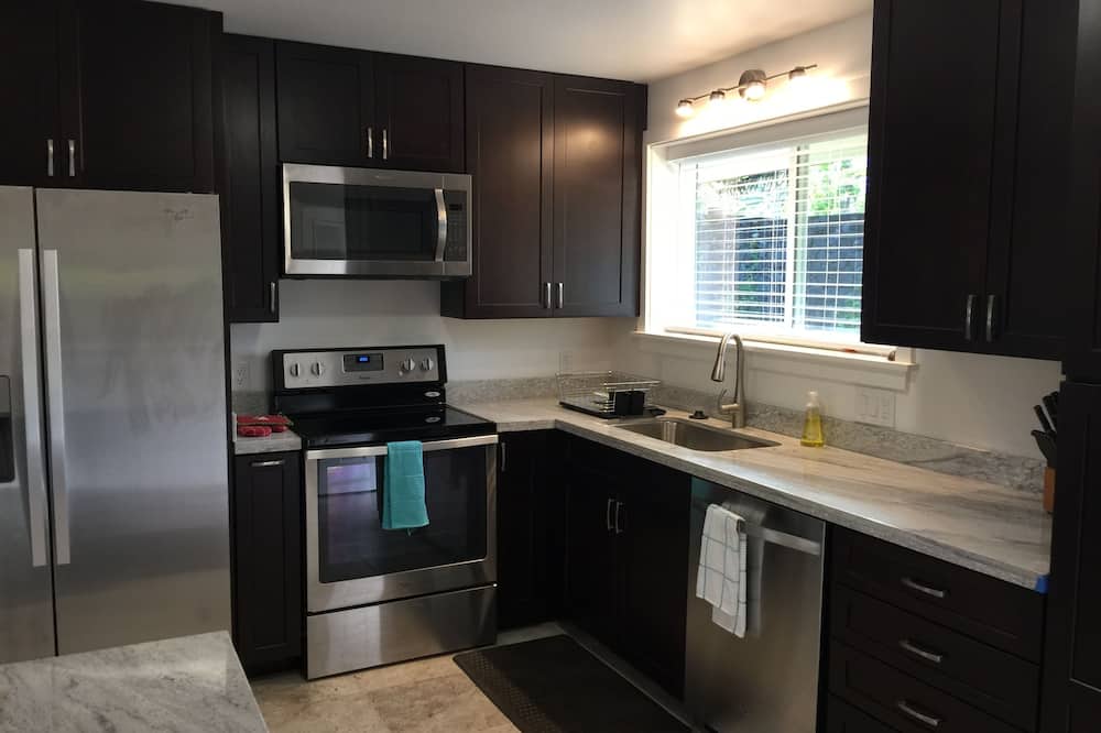 アーロンズ コテージ 写真