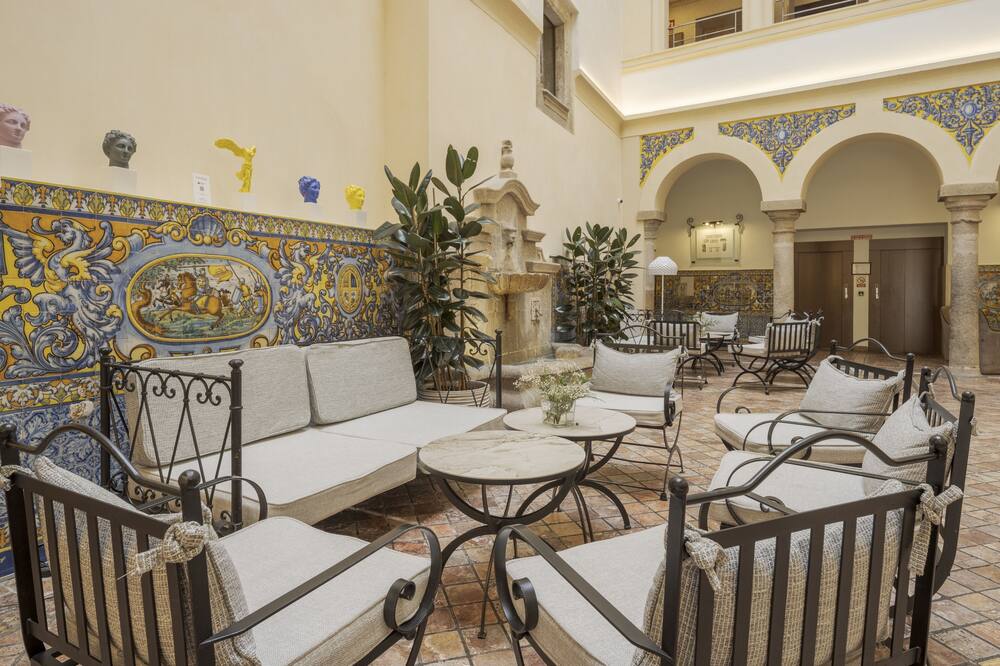 ホテル イルニオン メリダ パレス 写真