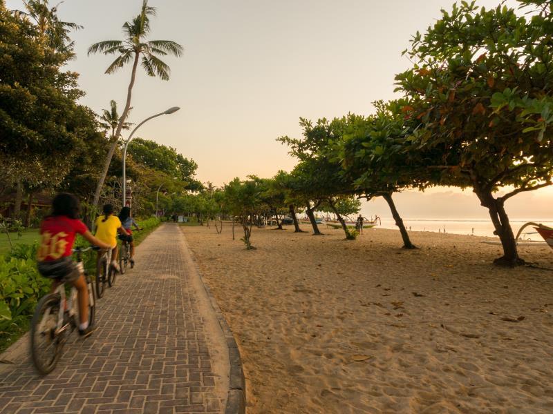 サヌール ロッジ バリ 写真