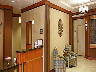 Holiday Inn Express Hotel and Suites Cincinnati - Mason 写真