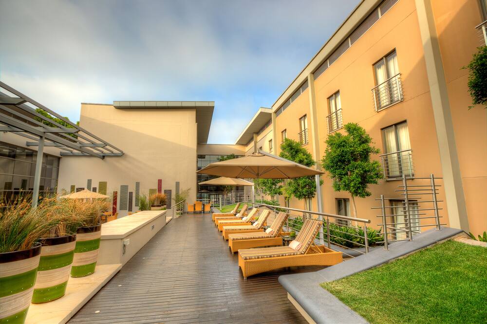 シティ ロッジ ホテル アット OR タンボ インターナショナル エアポート ヨハネスブルグ 写真