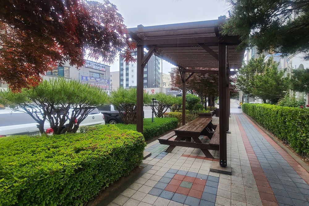 ヒョンジン ツーリスト ホテル 写真