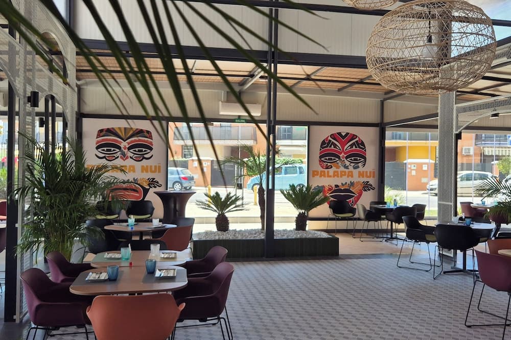 アパルタメントス ベルティセ セビリア アルハラフェ 写真