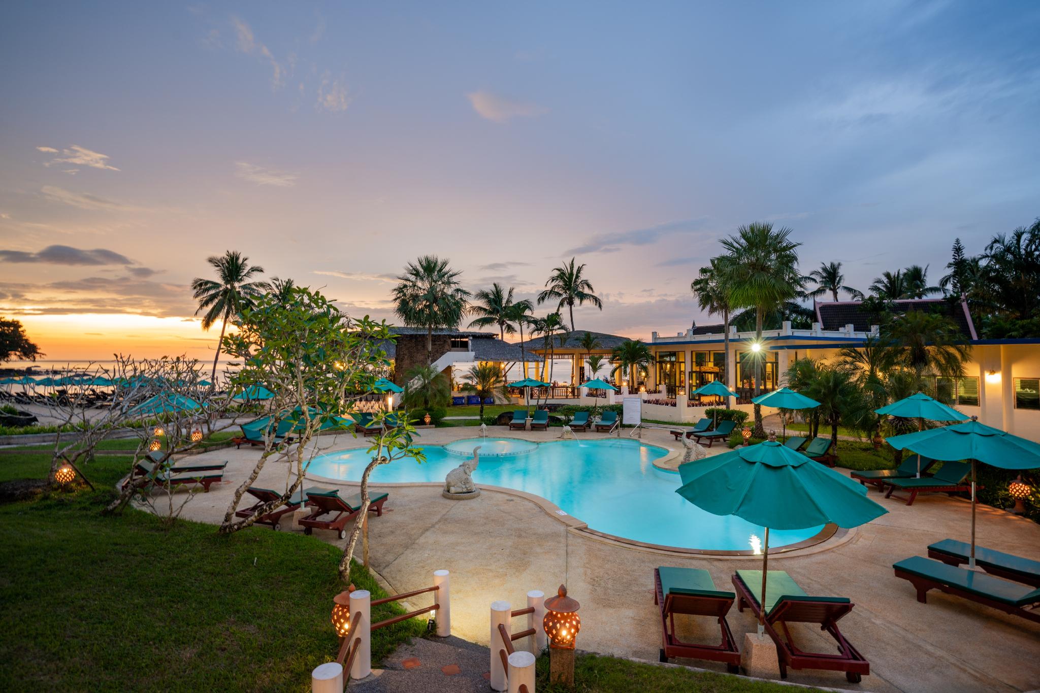 Sunset Resort Khao Lak 写真