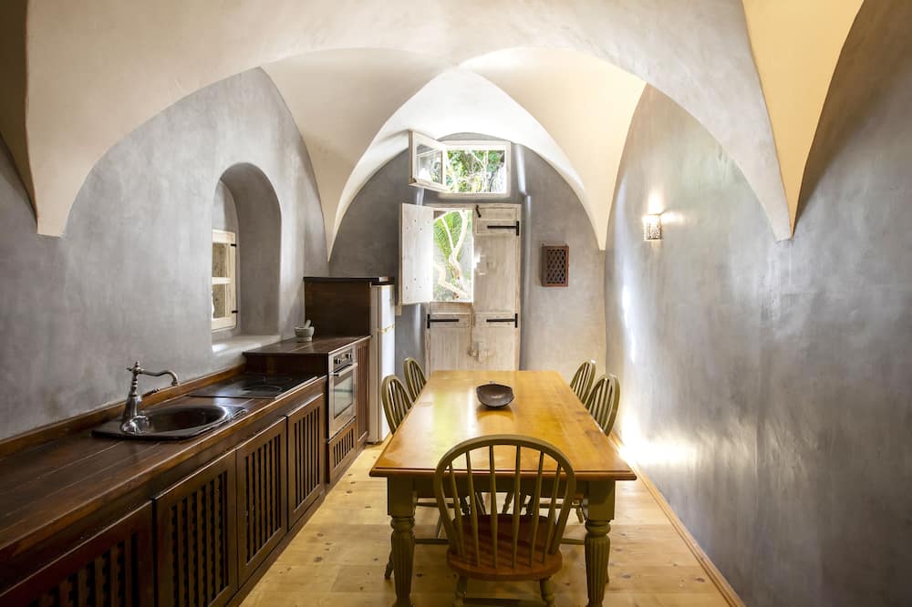 ドゥカート ワイン ヴィレッジ 写真