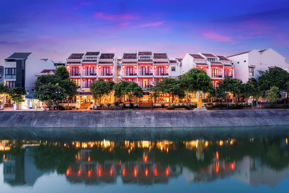 ラルナ ホイアン リバーサイド ホテル&スパ 写真